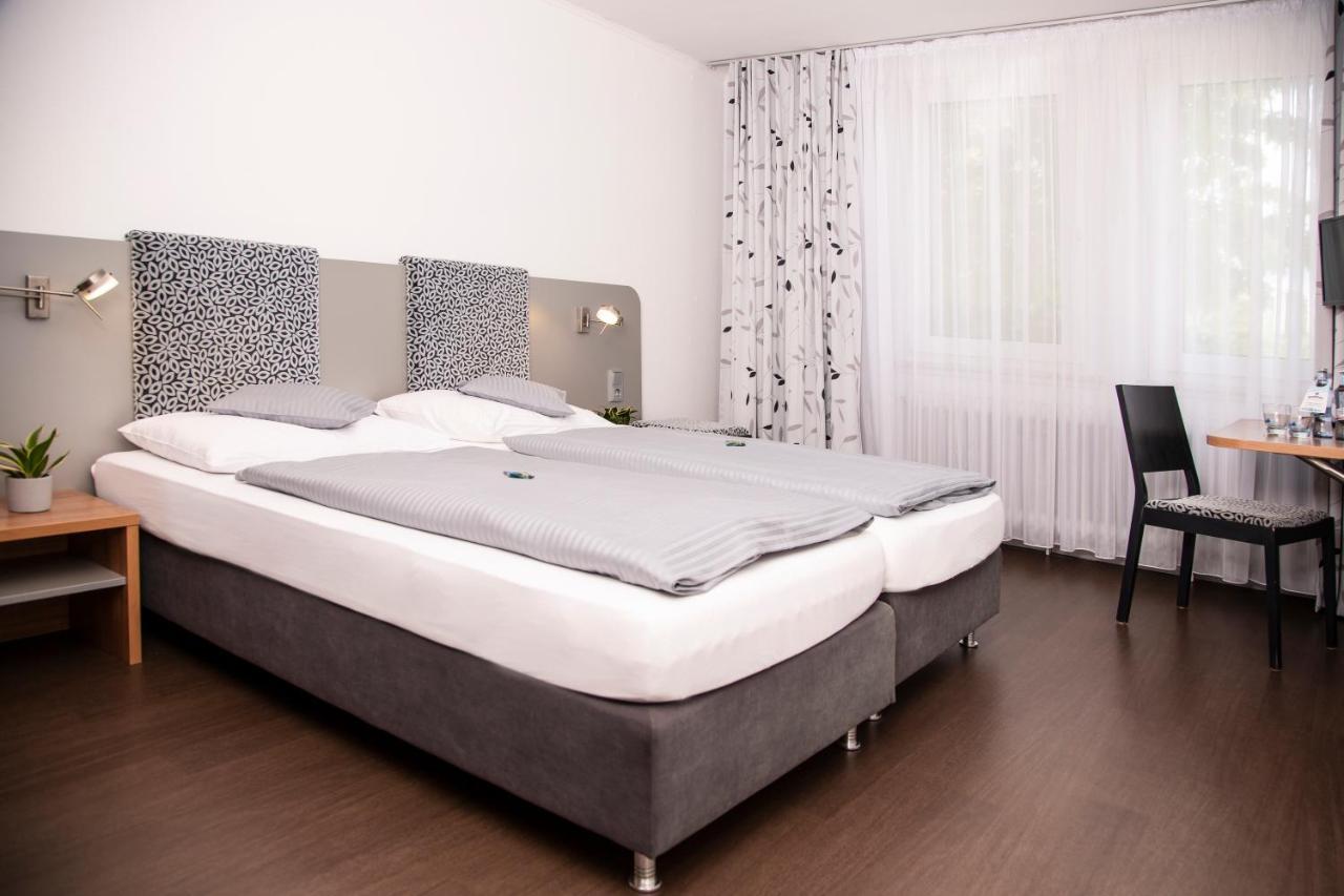 Hotel Russweiher Eschenbach in der Oberpfalz Eksteriør bilde